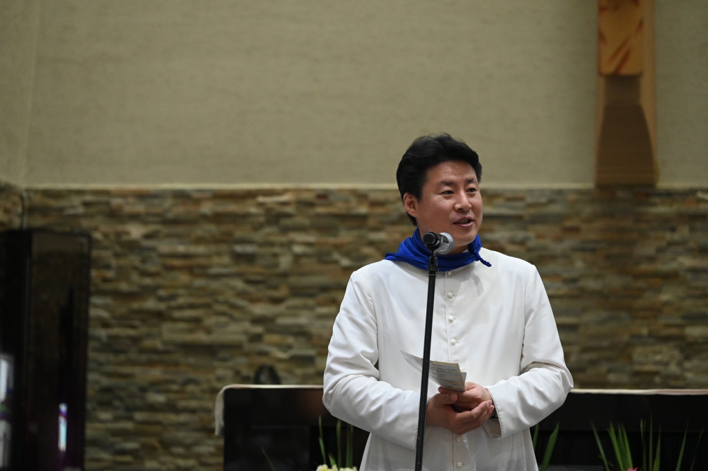 2025년6월15일-본당의날시작기도신부님1.JPG