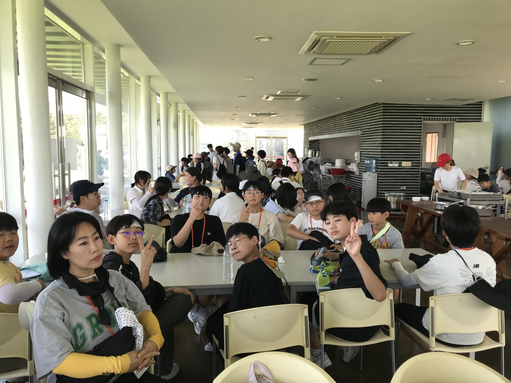 2025년8월30일-하단지구성지순례-신리성지5식사.jpg