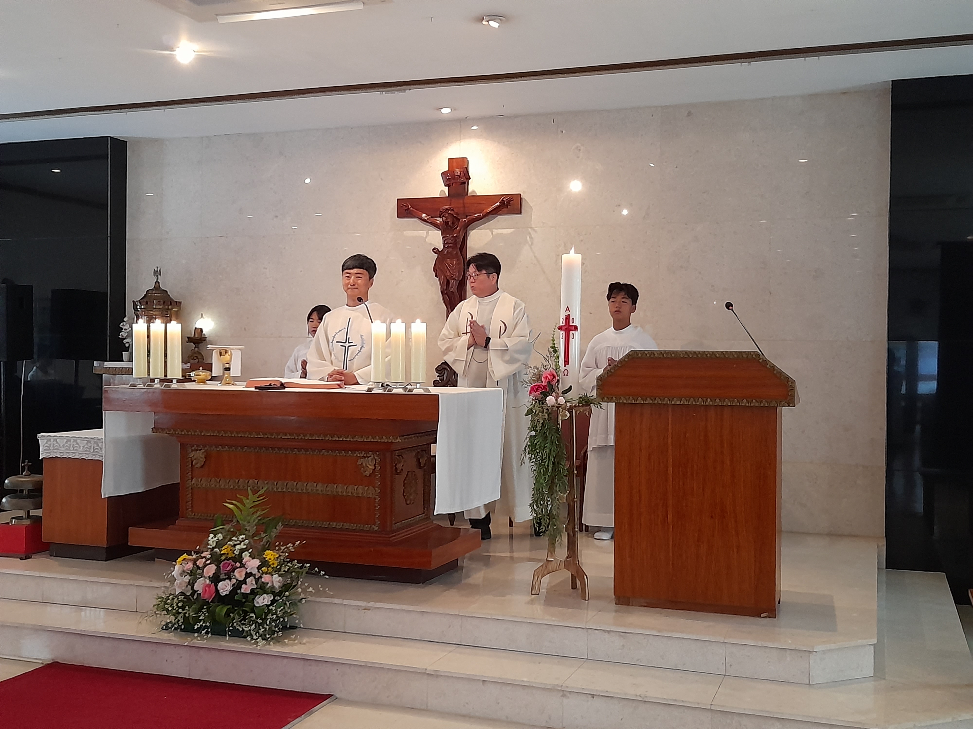 KakaoTalk_20230416_220916368_01.jpg