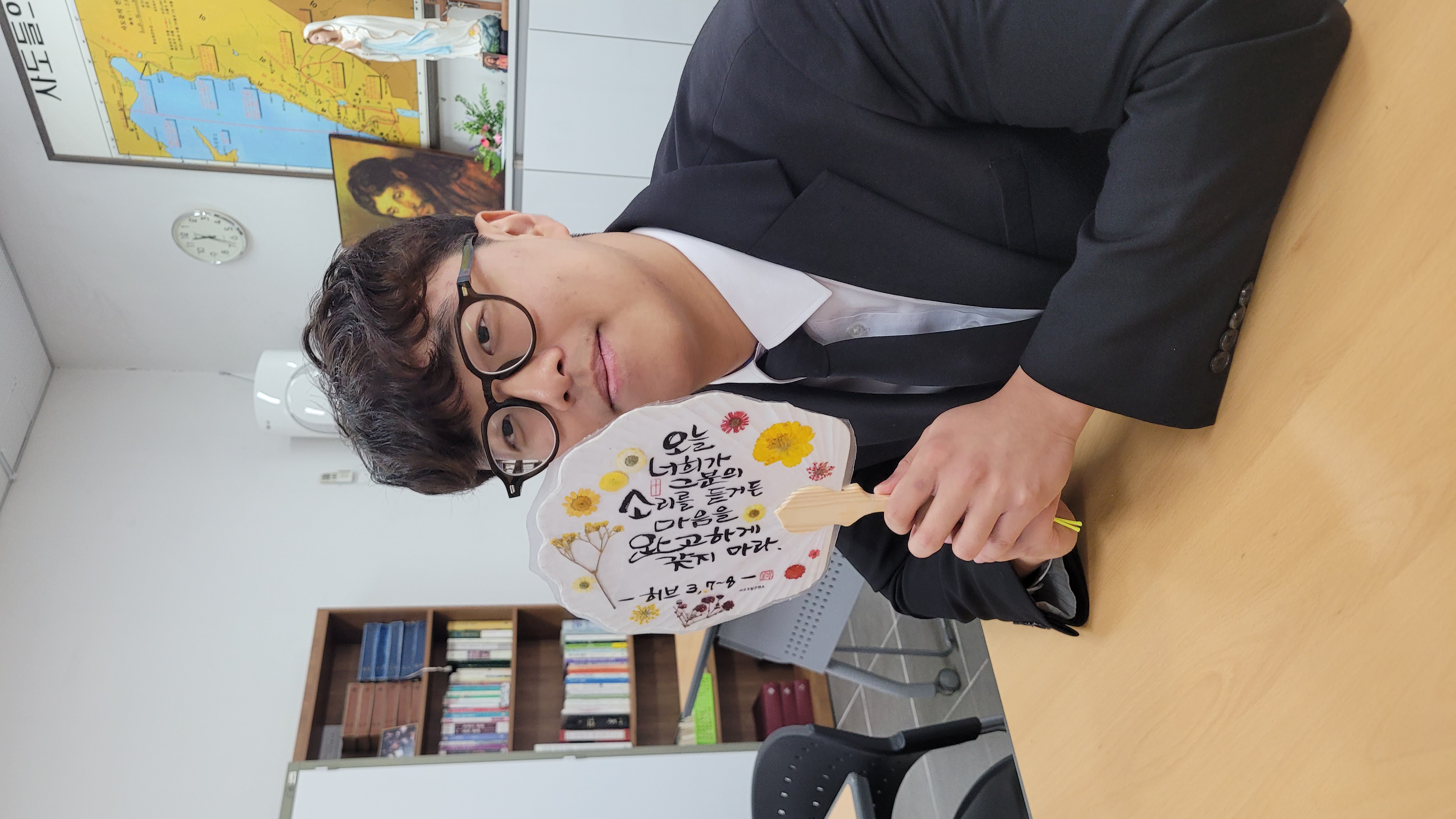 2025년5월10일-성심대꽃압화부채학사님.jpg