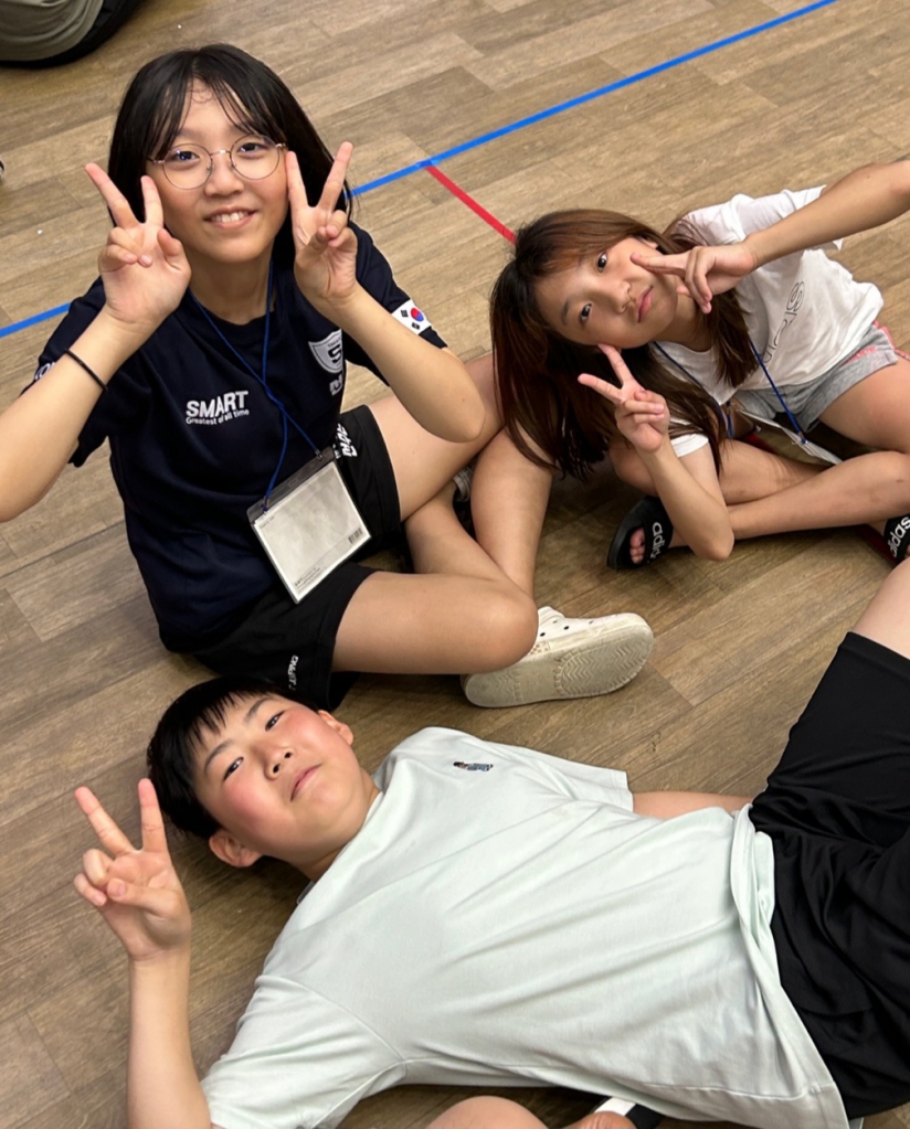 1731913960571-9.jpg