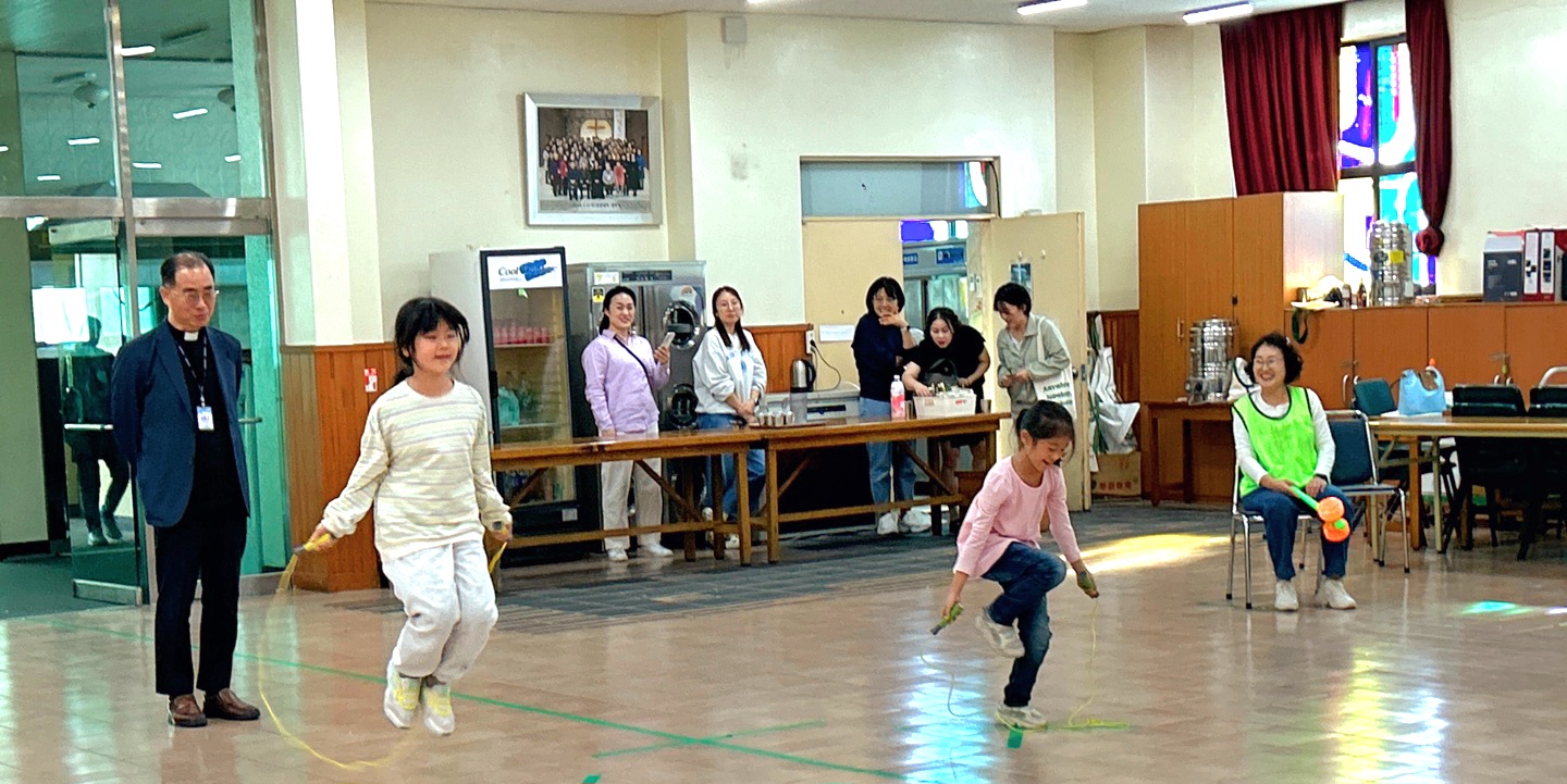 1731207702683-13.jpg