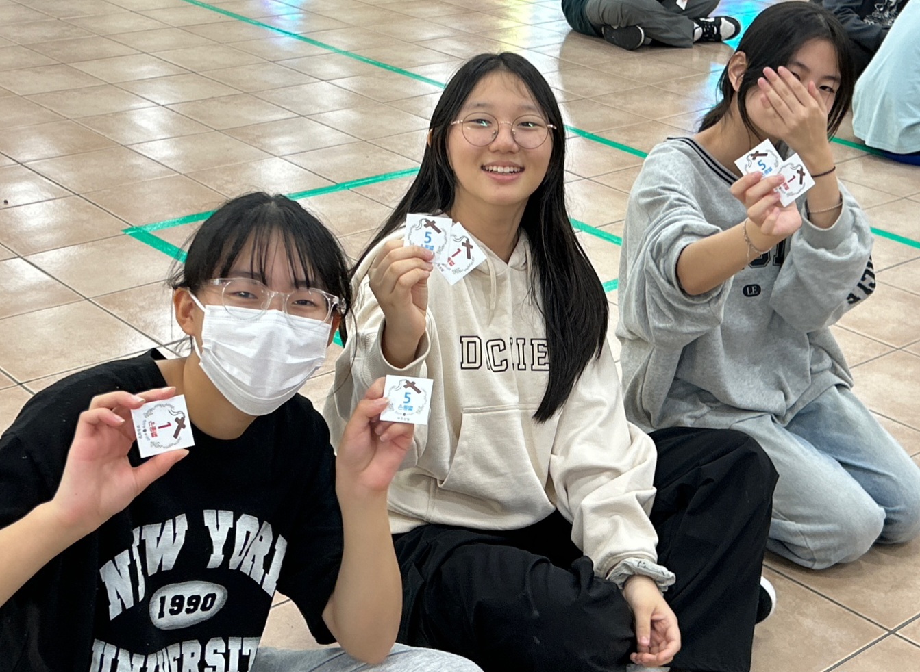 1731207702683-27.jpg