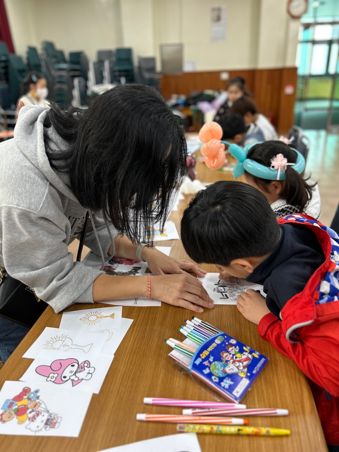 1731207514682-15.jpg