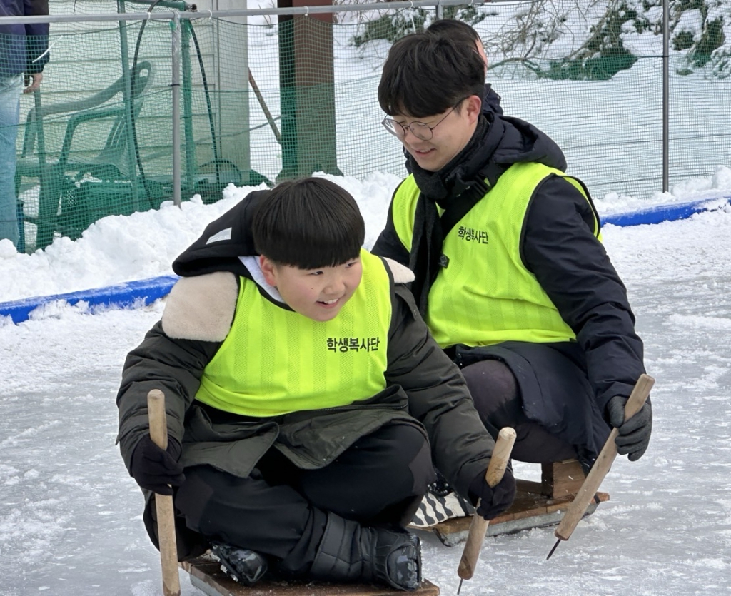 동우 1.jpg