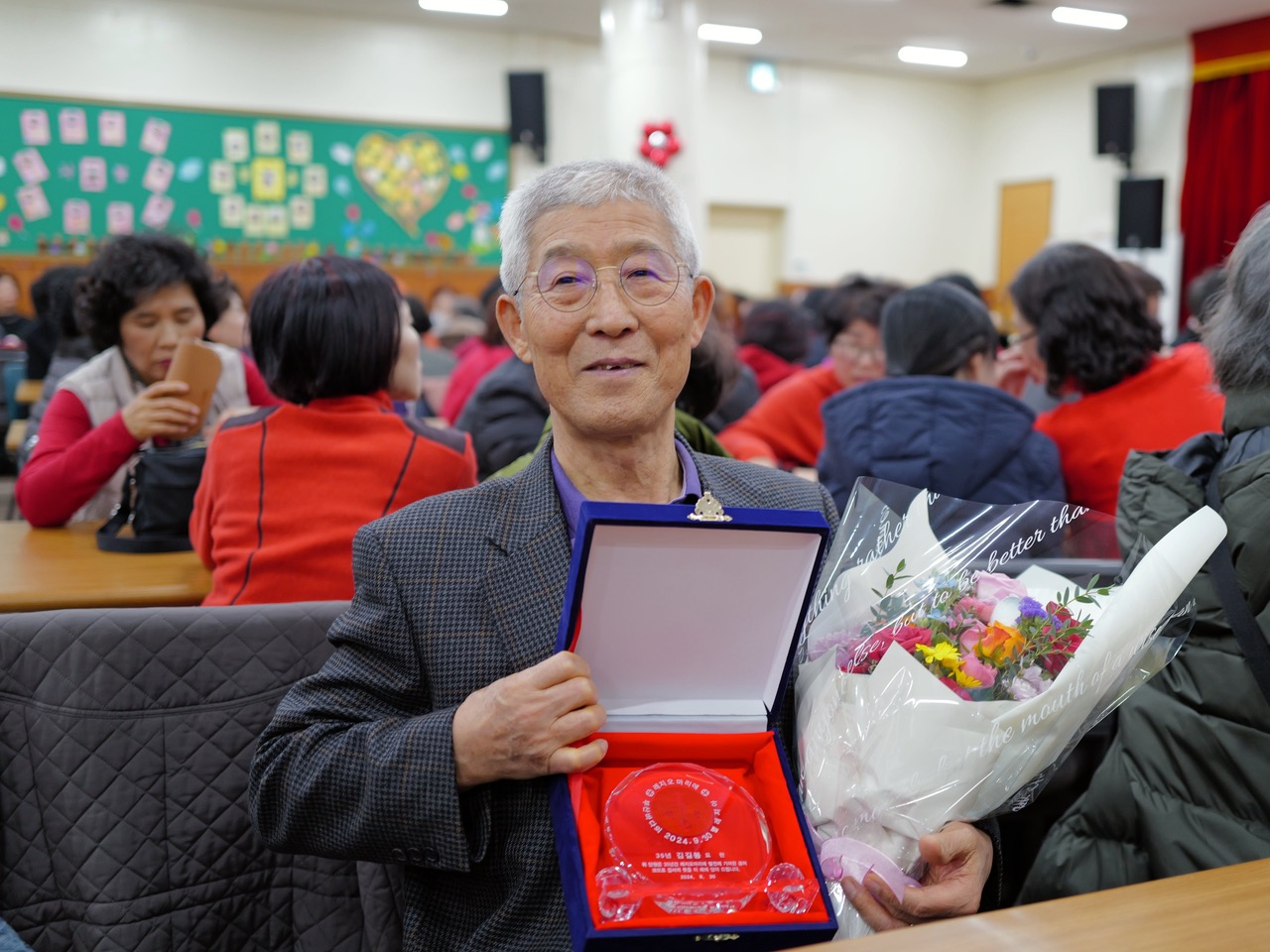 L1004595레지오 35년 축복장(김길봉 요한).jpeg