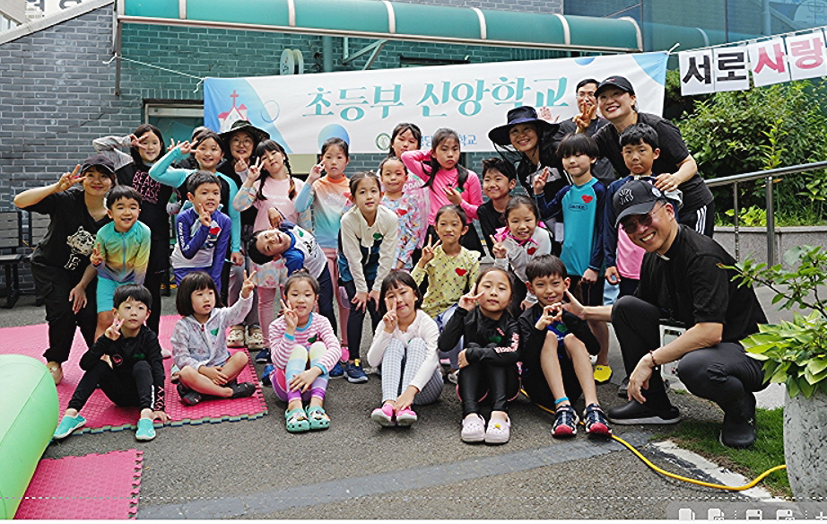 20240713_194315단체.jpg