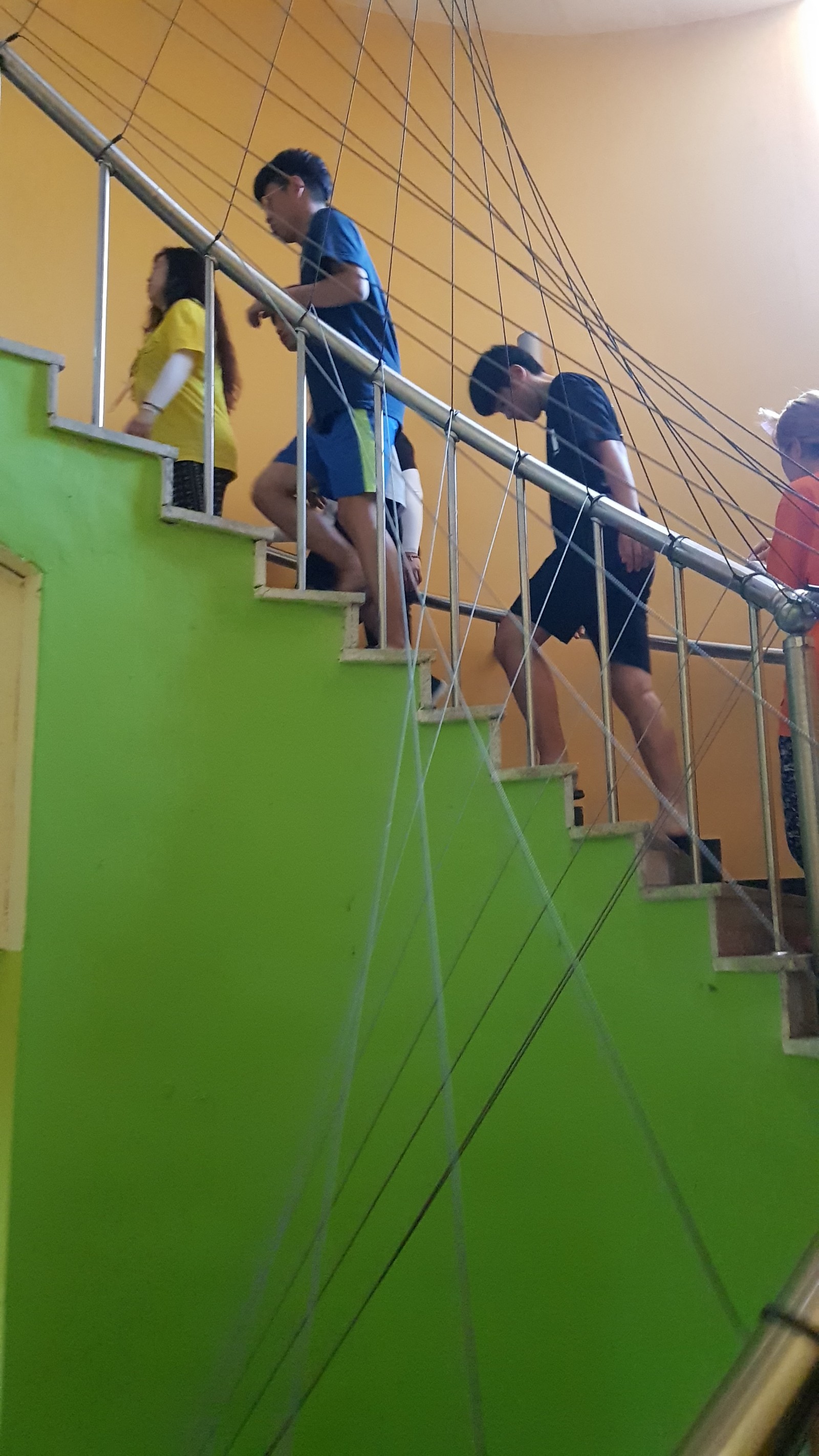 20190804_081646-1600x2844.jpg