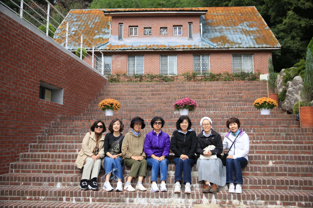 3ecc0e98851ac10e54a88acd1af20728-1.jpg