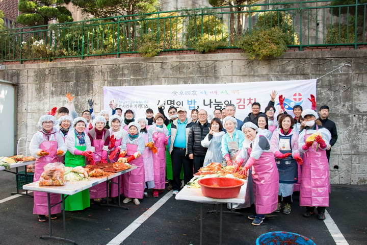 20161203사랑의김장나누기축제102_resize.jpg