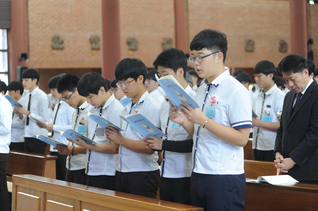 교구소식 - 학교법인 성모학원, 합동 견진성사 천주교부산교구