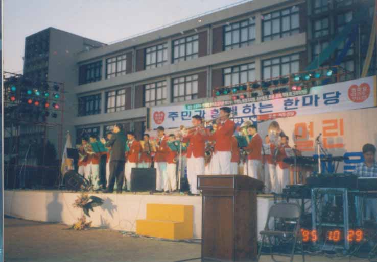 21953031_1.jpg