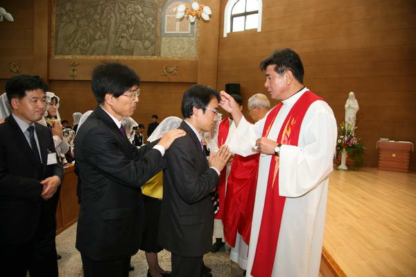 20111023야음성당견진성사006_resize.jpg