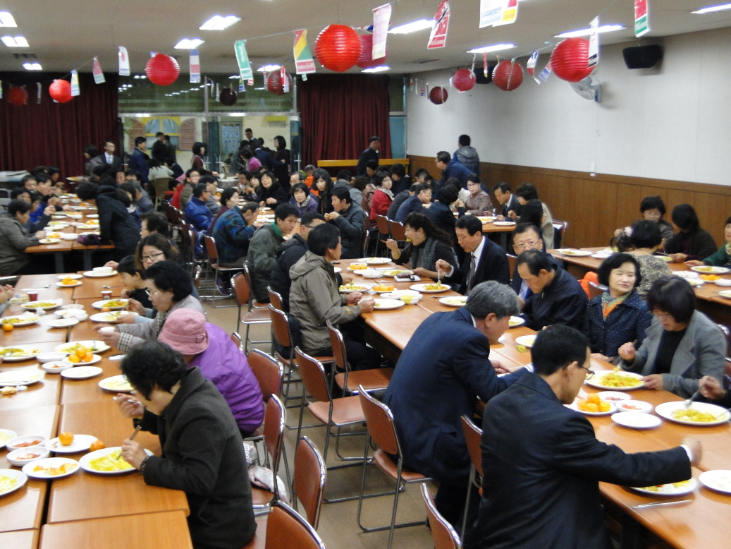 가정미사점심04.jpg
