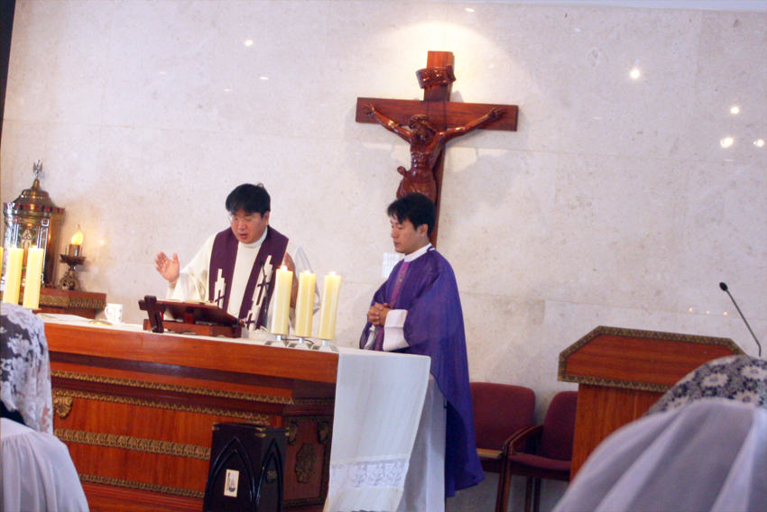 청주 청소년 사목국장 양윤성 다윗 신부님.jpg