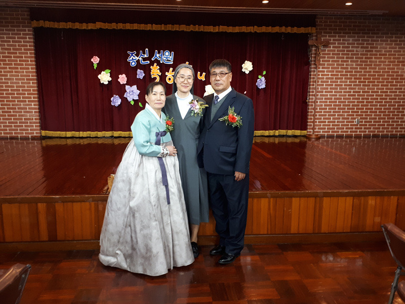 본당행사 앨범 - 20190202 종신서원식(샬트르 성바오로 수녀회) 성바오로성당