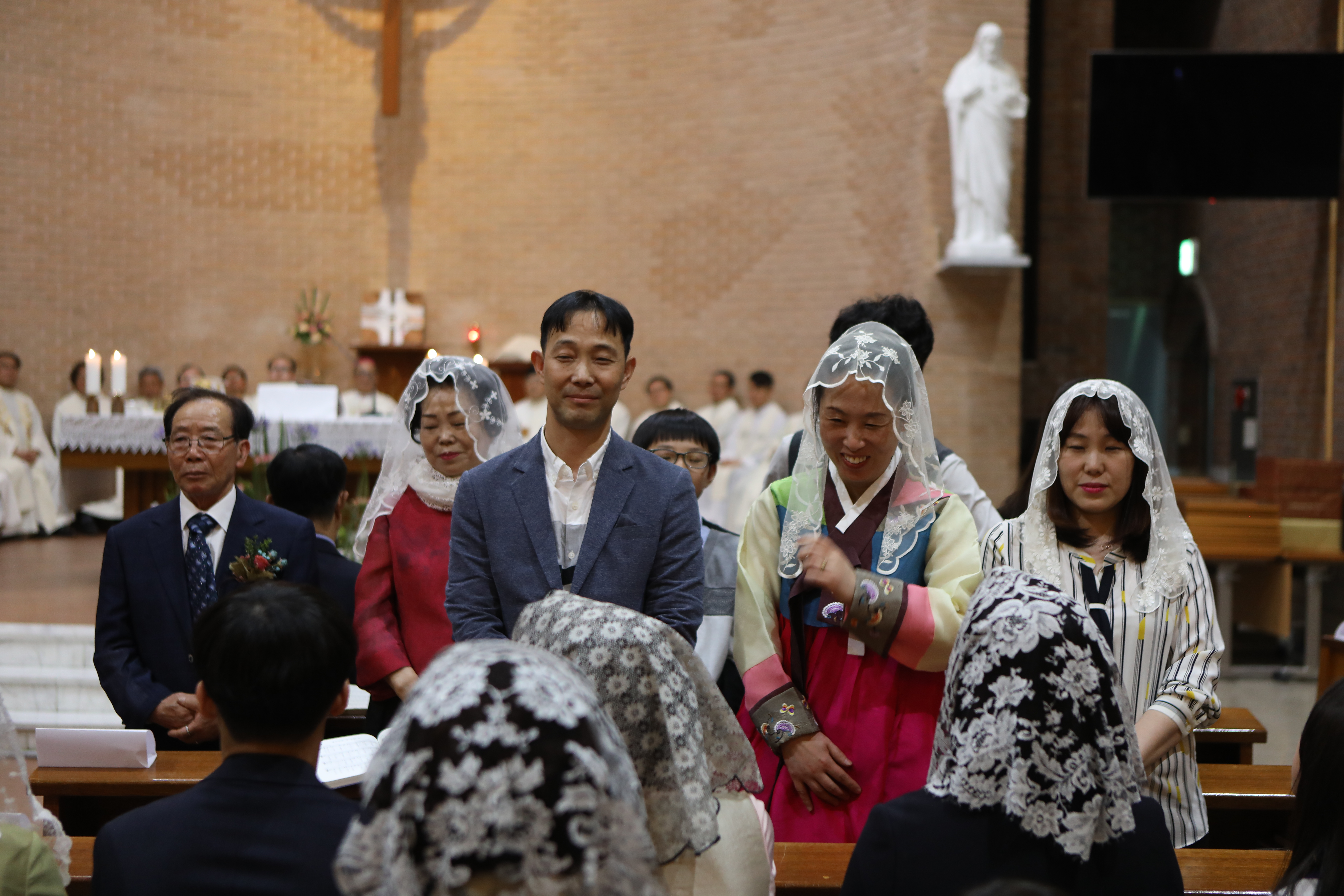 20190510성가정축복미사128.JPG