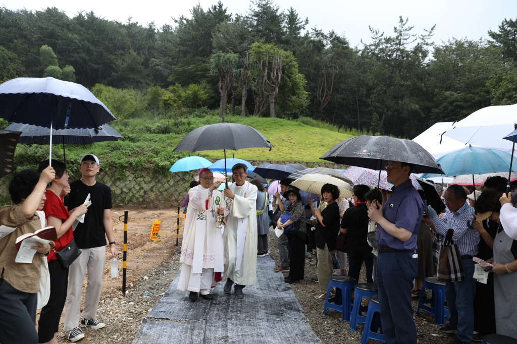 20230902오륜대순교자성지기공식101.JPG