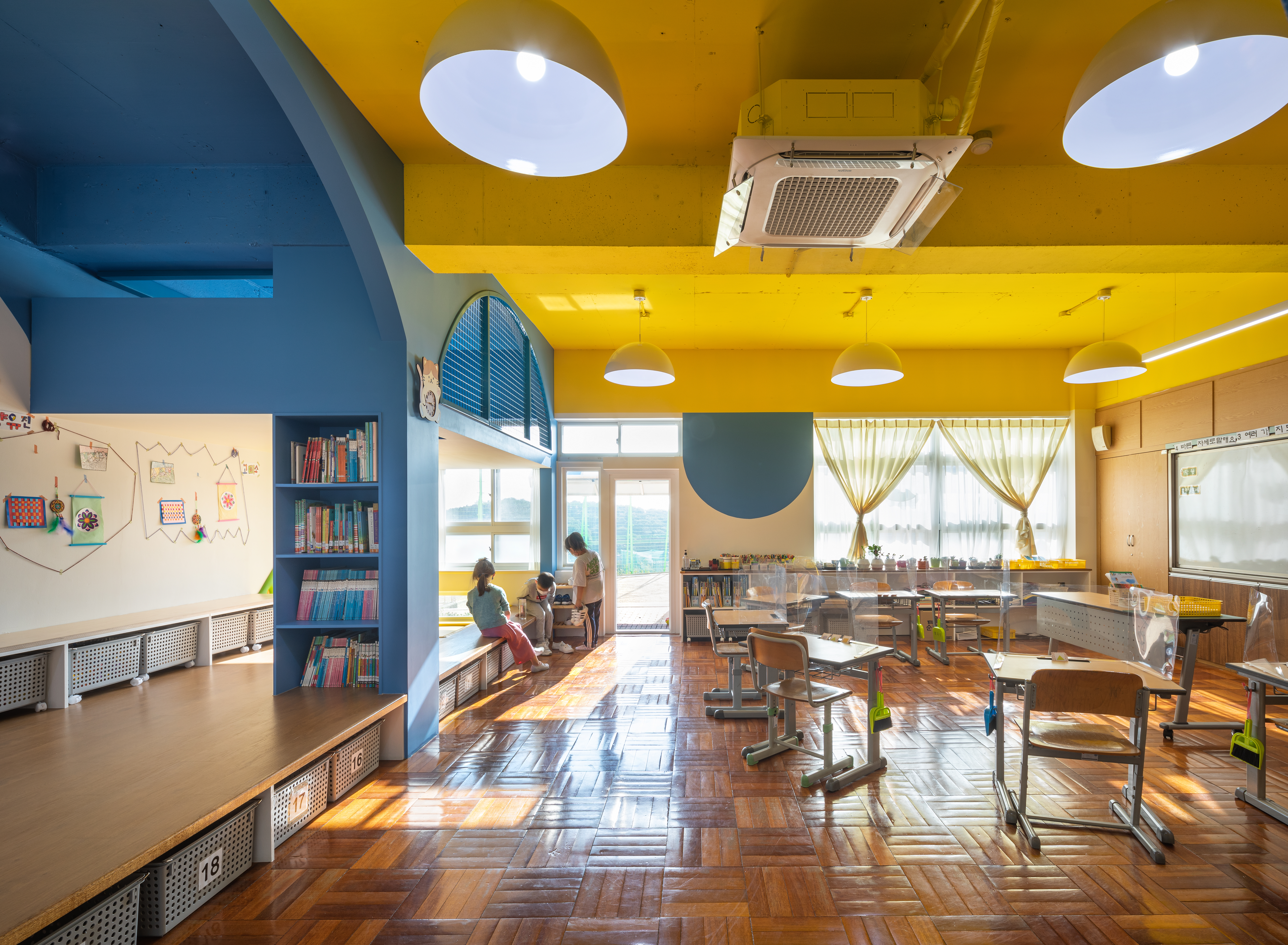 알로이시오초등 1학년교실 전경.jpg