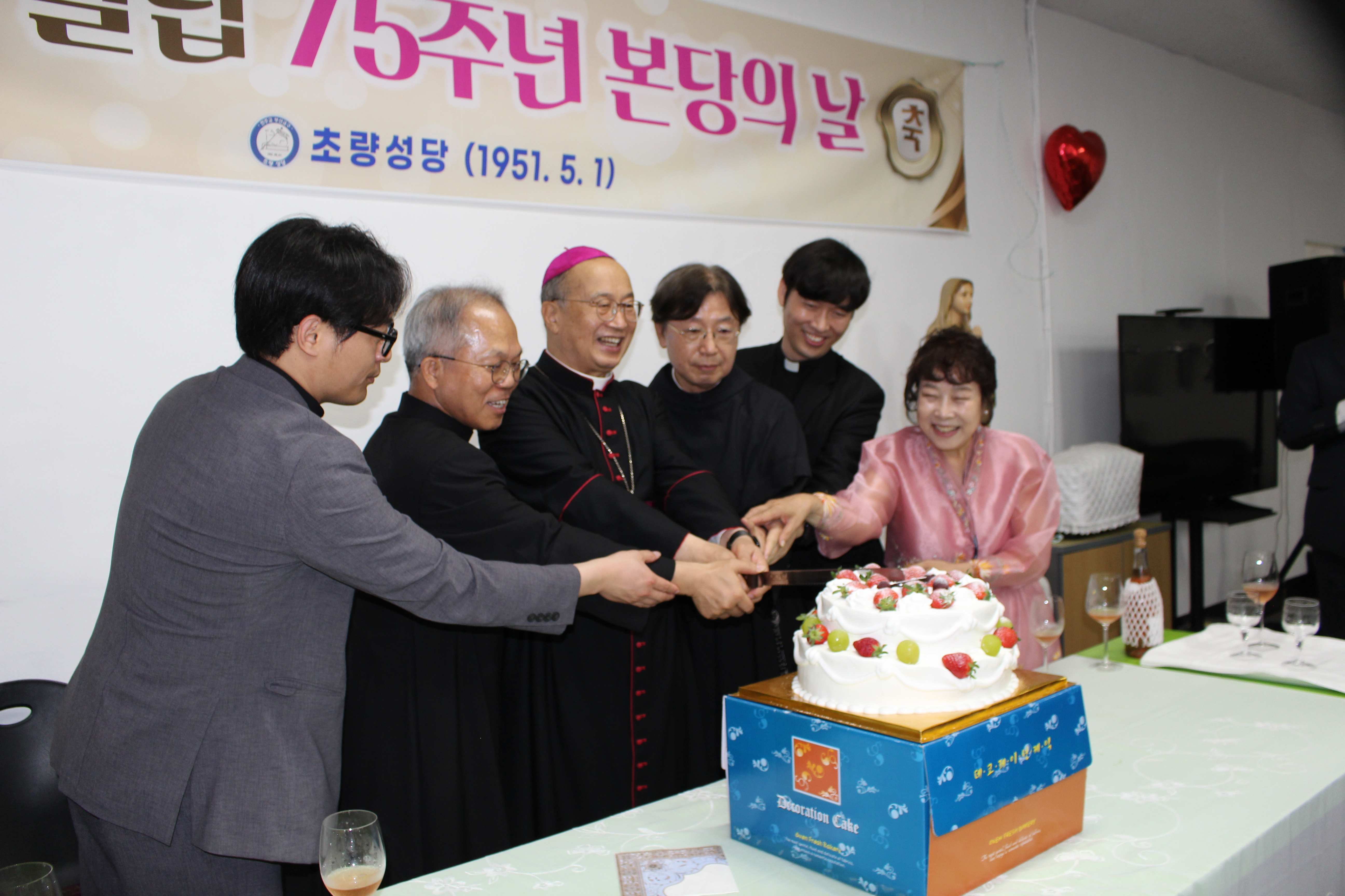 20260503초량성당75주년미사032.JPG