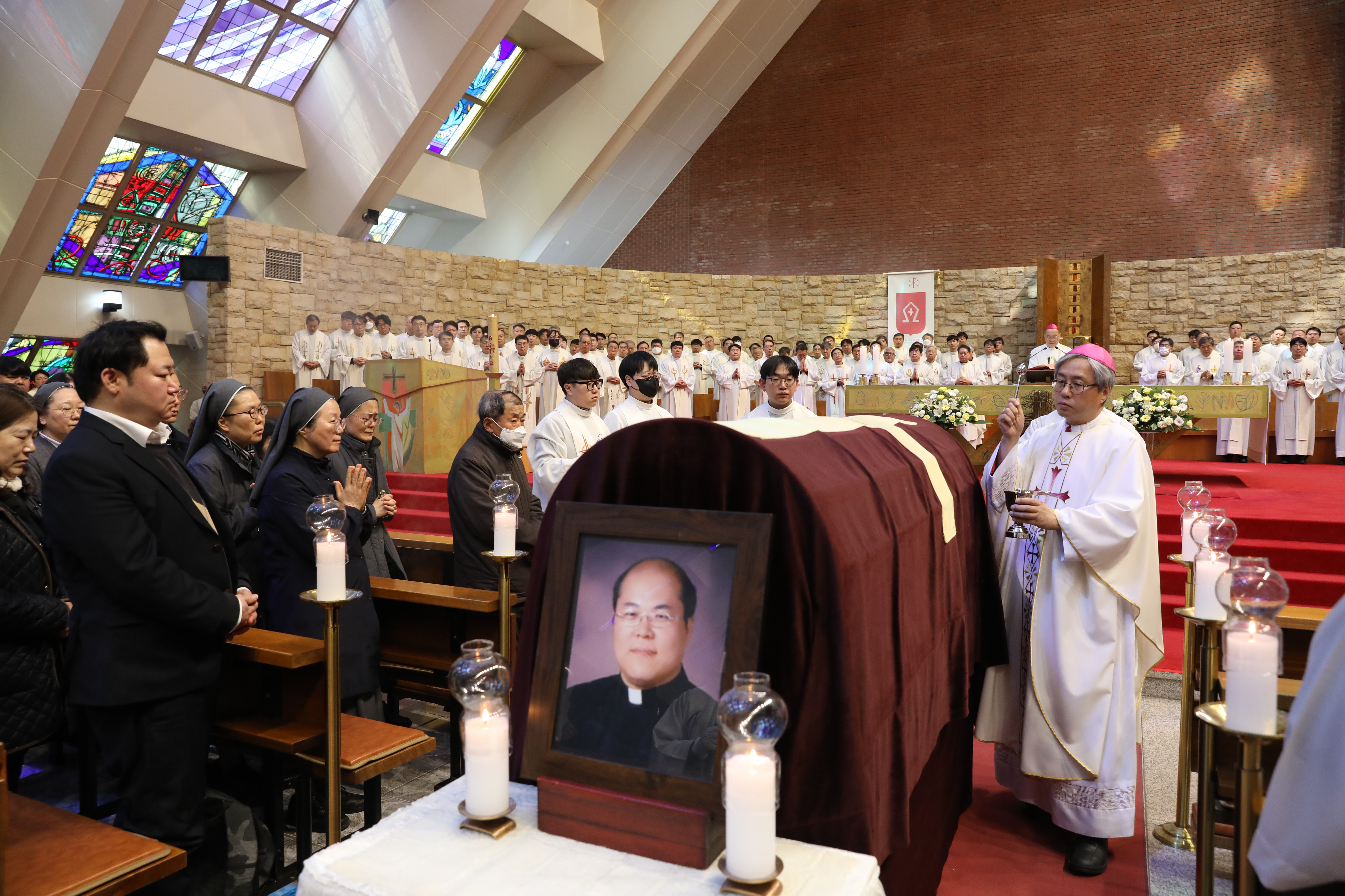 20260323박재범신부장례미사173.JPG