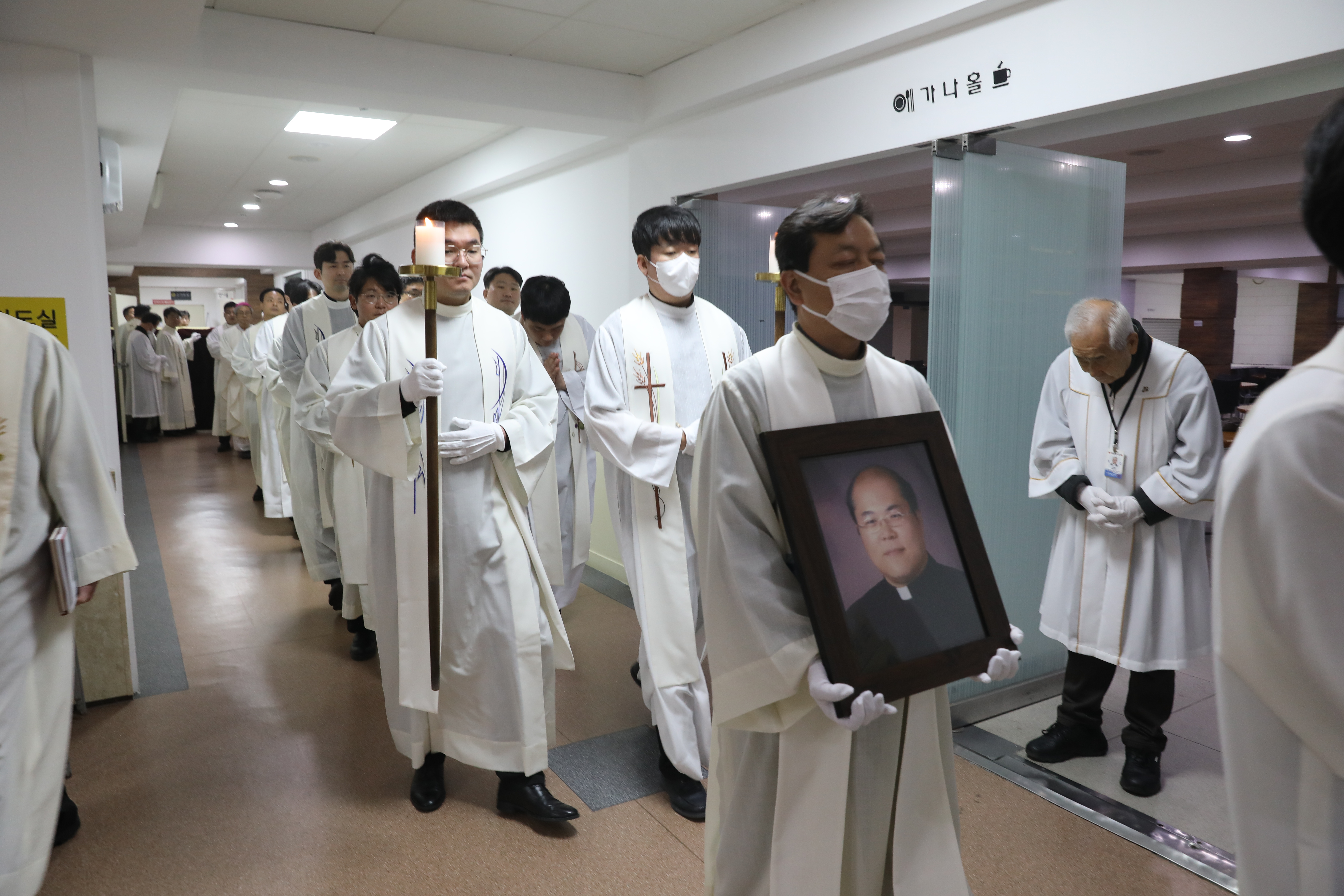 20260323박재범신부장례미사026.JPG